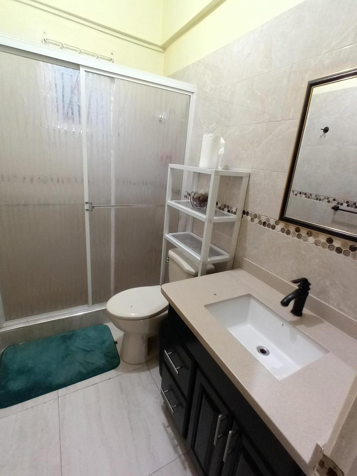 Royal Vybez Vacation Homes Spanish Town Ngoại thất bức ảnh